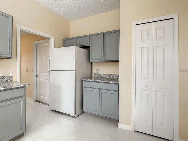 Building Photo - 152 Briarcliff Dr