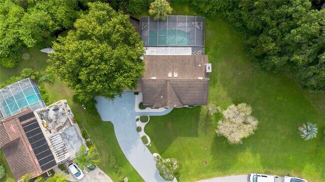 Building Photo - 2540 Albany Dr