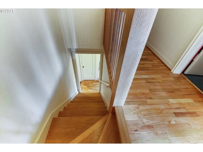 Building Photo - Gorgeous College Hill 4 BD, 3BA in desirab...