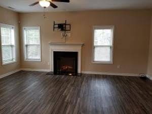 Building Photo - 137 Sedgewood Ct