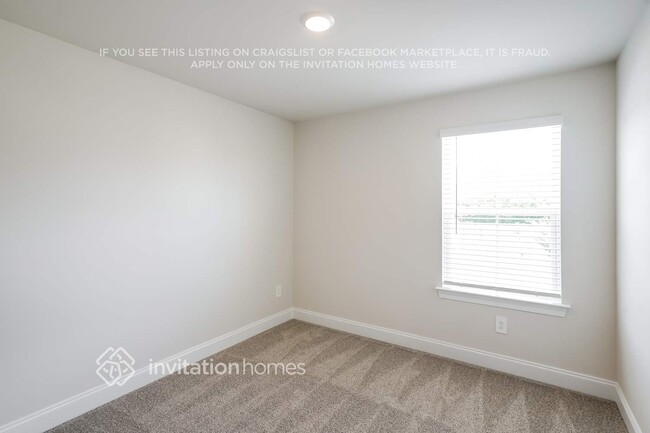 Building Photo - 142 Maybrook Dr