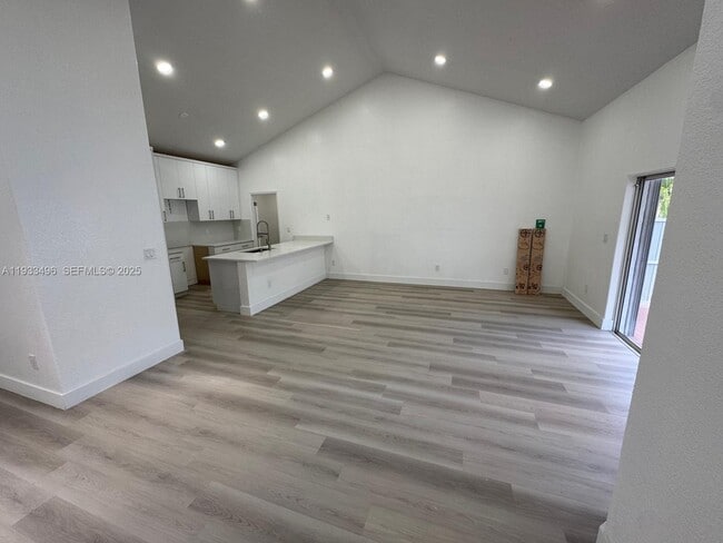 Building Photo - 8754 NW 149th Terrace