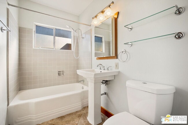 Building Photo - 587 S Calle Ajo