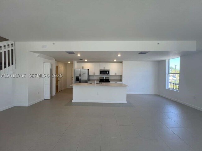 Building Photo - 12430 SW 248th St