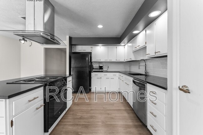 Building Photo - 3164 Bluebell Ln