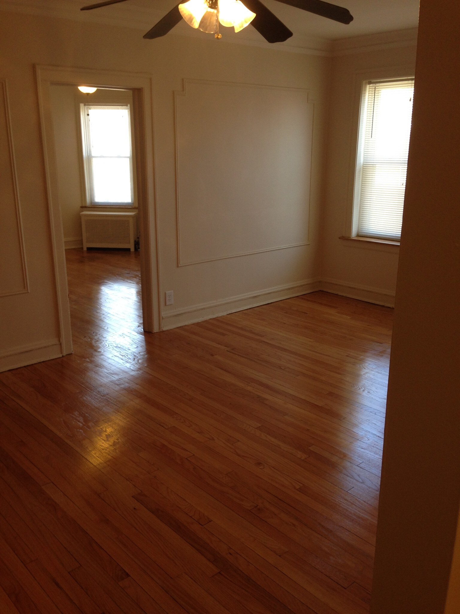Building Photo - 2014 E 77th St