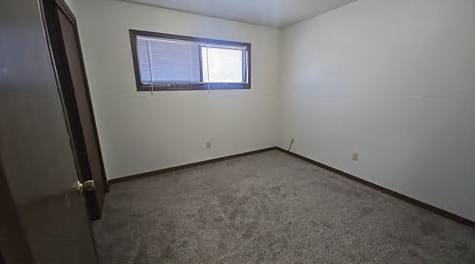 Building Photo - 720 4th Ave Pl