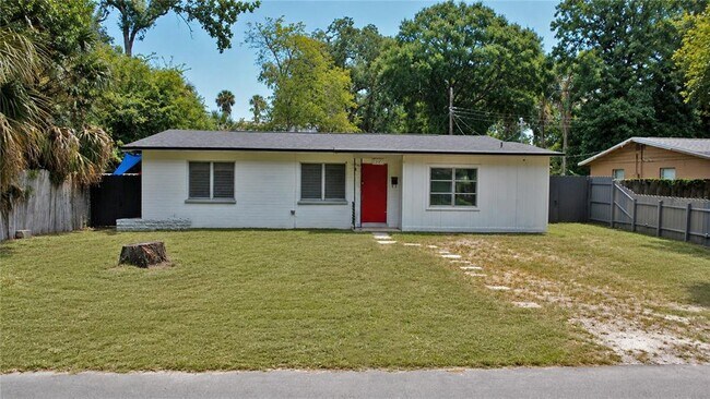 Building Photo - 126 Palm Dr