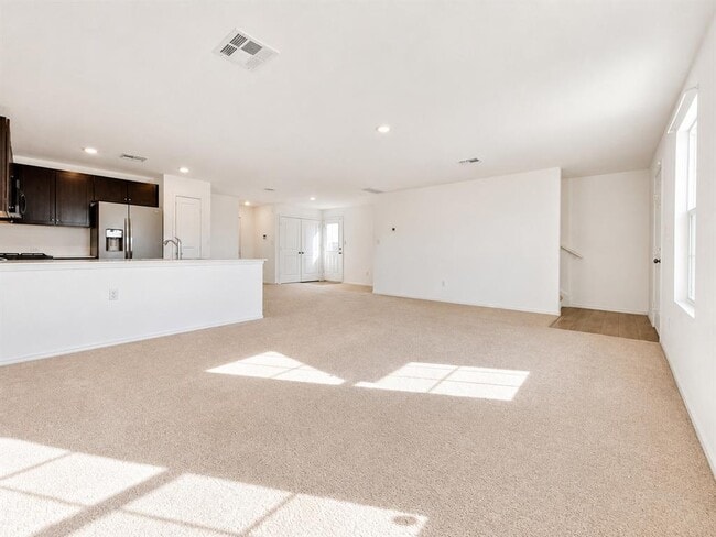 Building Photo - 17709 Sulphur Spring Way