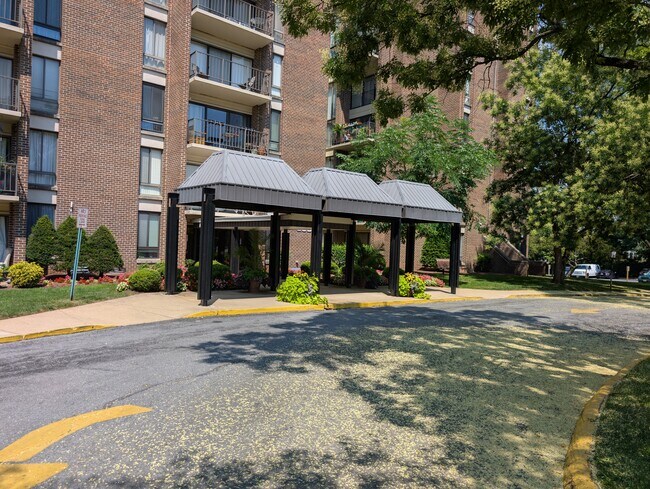 Building Photo - 9900 Georgia Ave