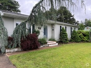 Building Photo - 131 Mt Vernon Rd