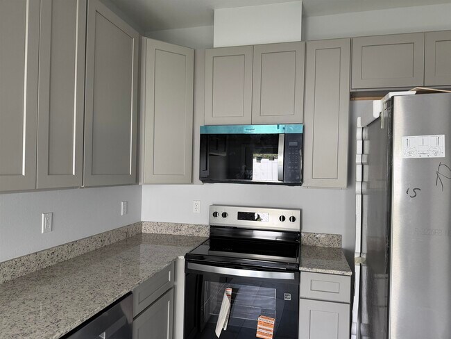 Building Photo - 2111 Owens St