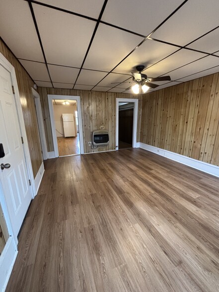 Building Photo - 140-142 Congress St