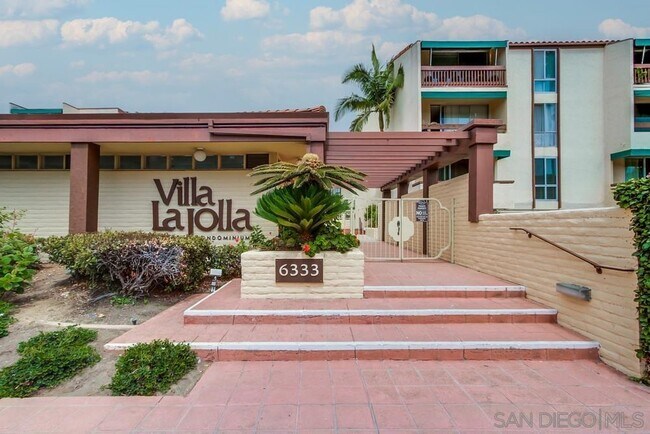 Building Photo - 6333 La Jolla Blvd