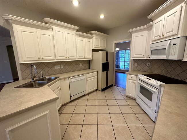 Building Photo - 12629 Capricornus