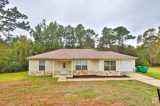 Building Photo - 213 Pinoak Ct