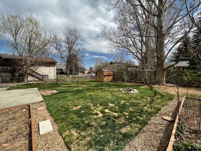 Building Photo - New on the Market! Charming 3-Bed, 1.5-Bat...