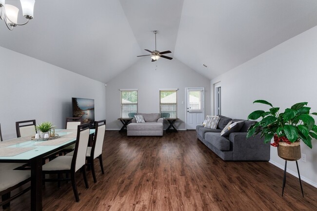 Building Photo - 14114 Windigo Ct