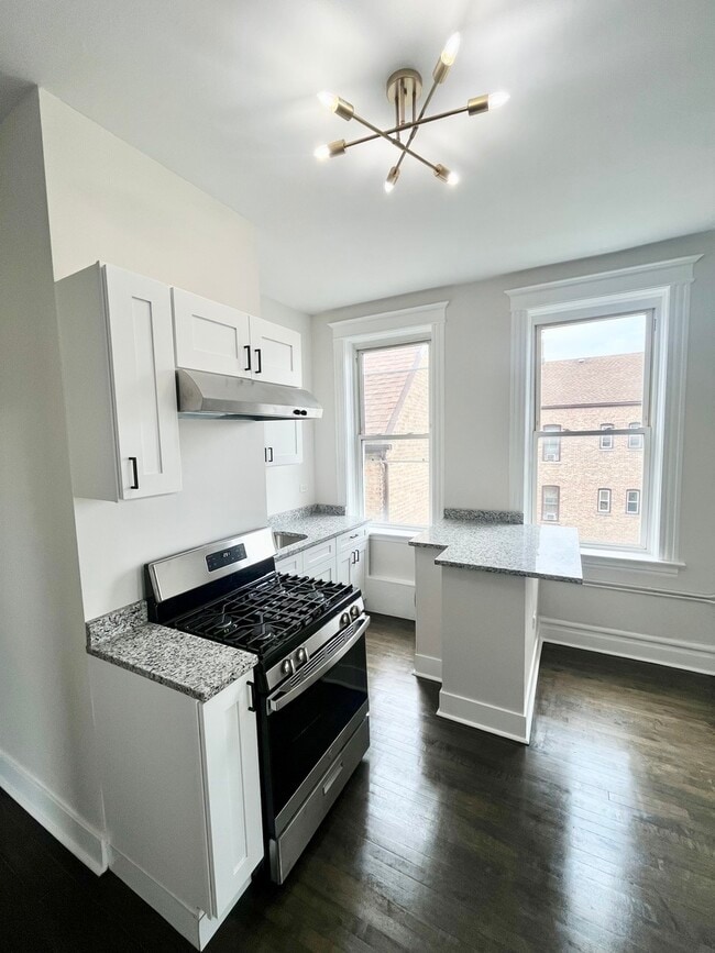 Building Photo - 2512 S Trumbull Ave