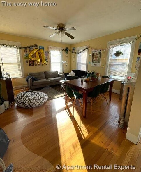 Building Photo - 123 Winthrop St