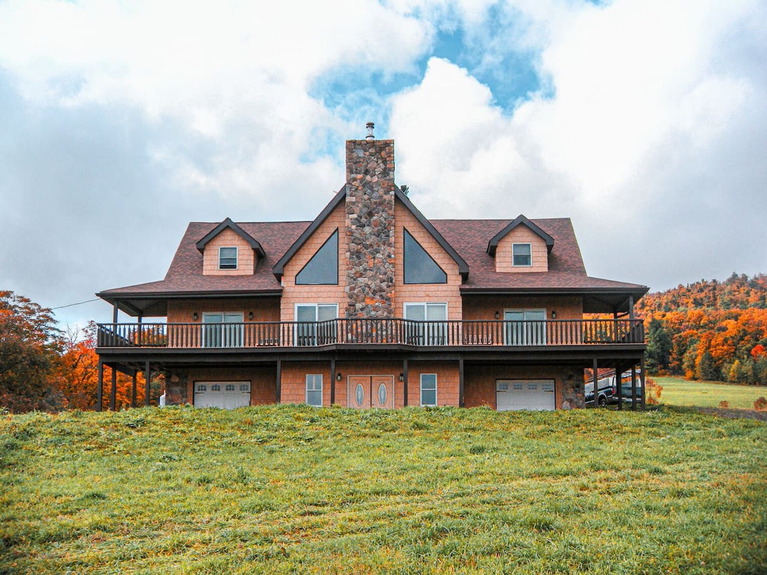 Building Photo - 129 Wildberry Dr