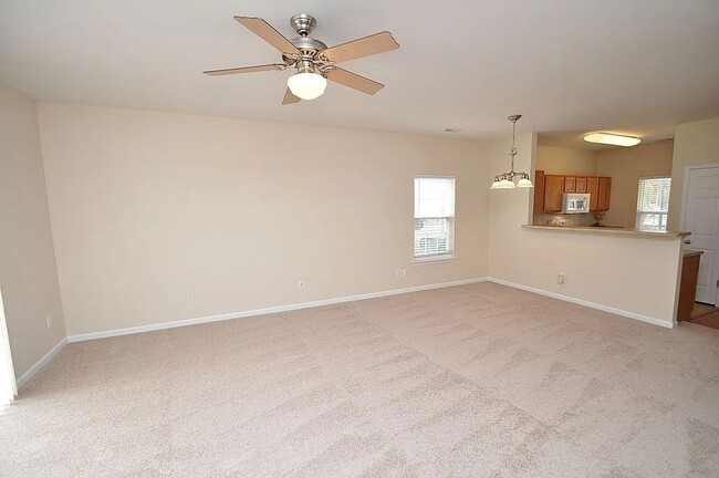 Building Photo - Two Story townhome in Clayton