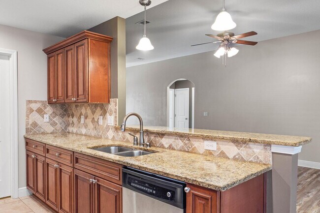 Building Photo - 227 January Ct