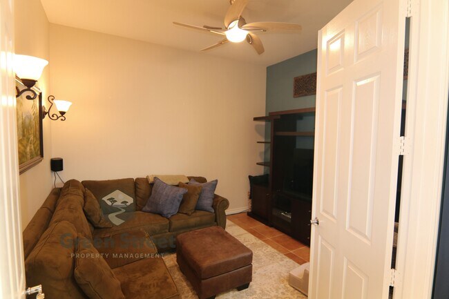 Building Photo - 2975 W.Evans Rd