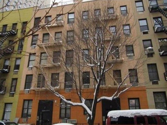 Building Photo - 434 E 89th St