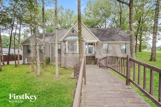 Building Photo - 3943 Green Spruce Bend