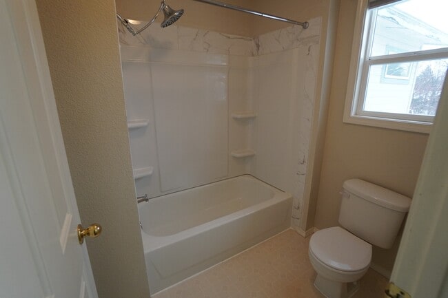 Building Photo - 4764 N Eugene St