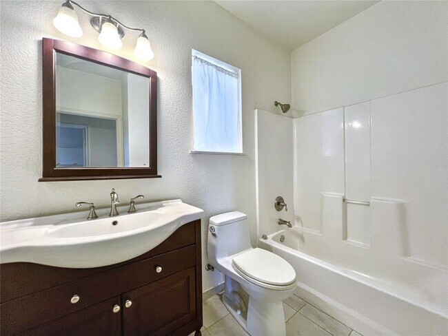 Building Photo - 8750 Scarlet Cir