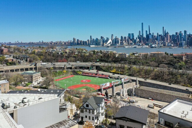 Building Photo - 80 Hackensack Plank Rd