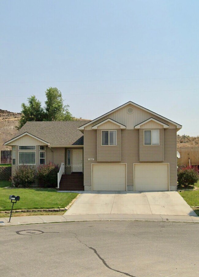 Building Photo - 2860 N Haskett St