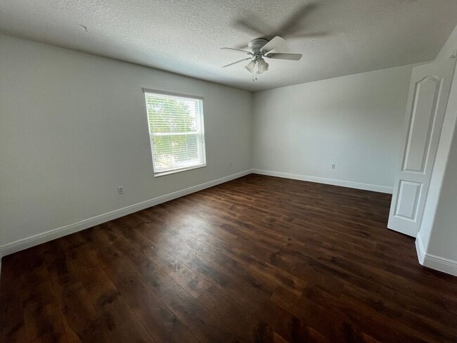 Building Photo - 13110 Moss Park Ridge Dr