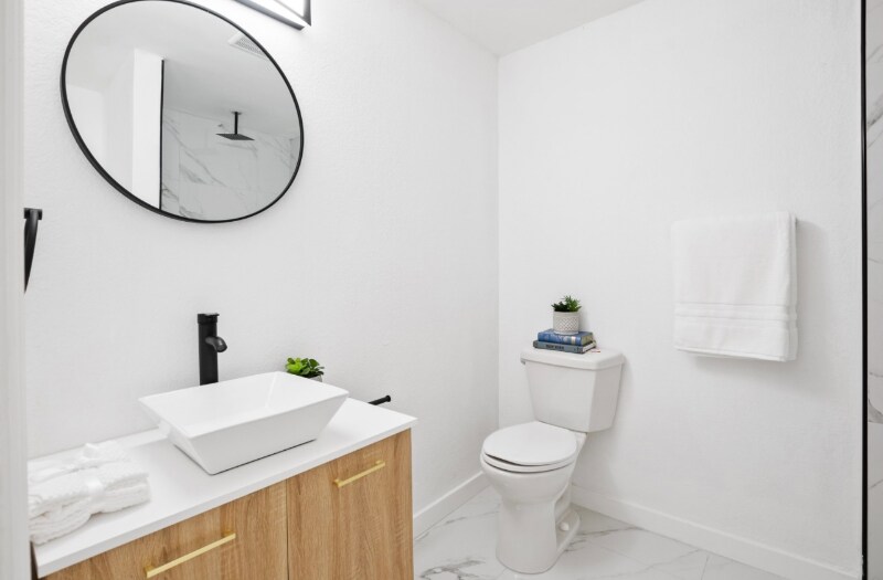 Building Photo - 2629 SW 6th Ct