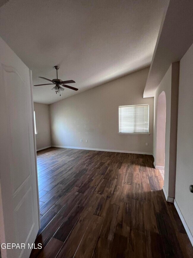 Building Photo - 12688 Tierra Alexis Dr