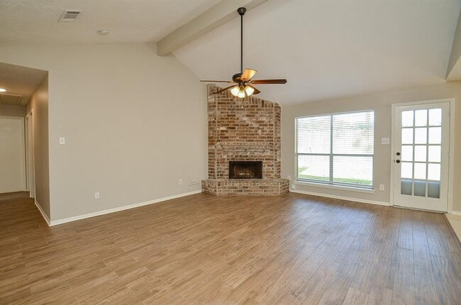 Building Photo - 1246 Summer Park Ln