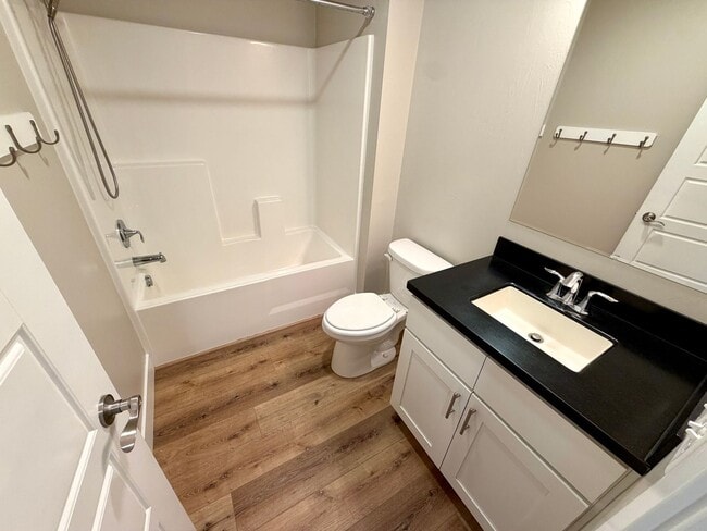 Building Photo - 3267 Cabernet Dr