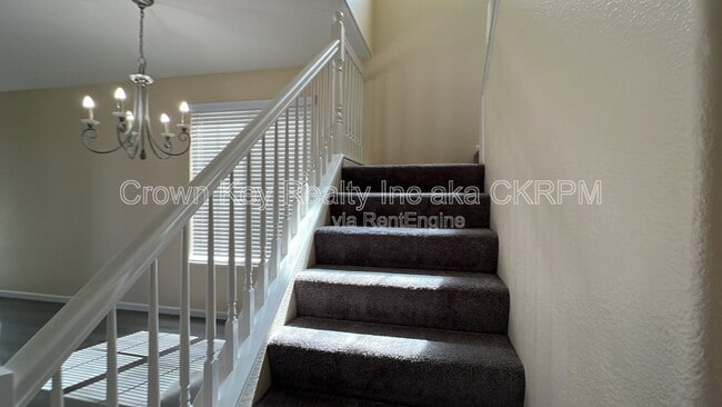 Building Photo - 1140 Dominique Dr