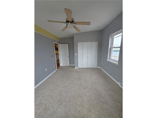 Building Photo - 206 2nd Ave