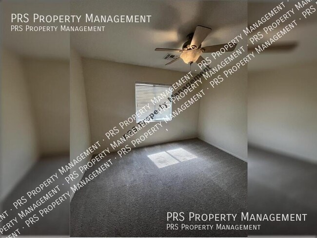 Building Photo - 3911 E Longhorn Dr