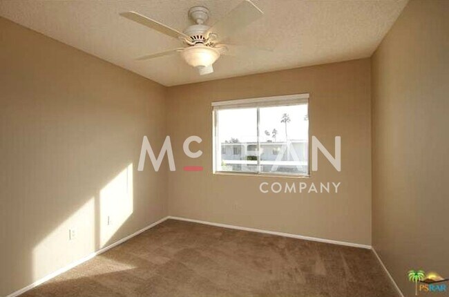 Building Photo - Spacious 4-Bedroom Condo in Indian Canyon Gardens – Palm Springs Living at Its Best!