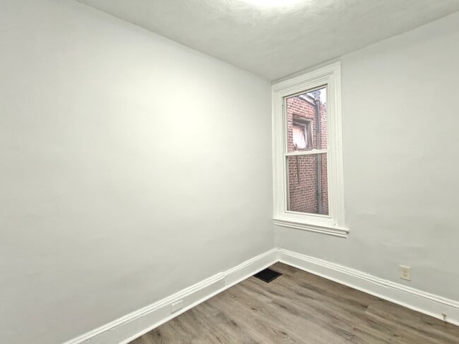 Building Photo - 2825 N Taney St