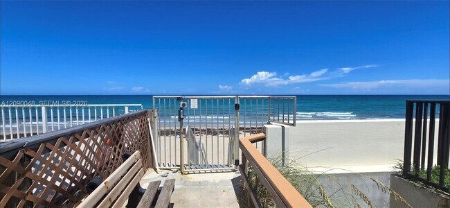 Building Photo - 3605 S Ocean Blvd