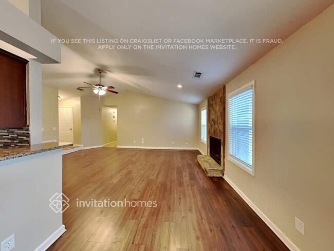 Building Photo - 3377 Tia Trace NW