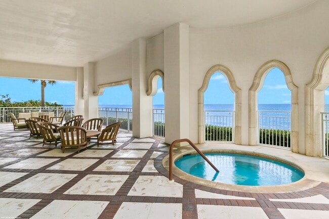 Building Photo - 5310 N Ocean Dr