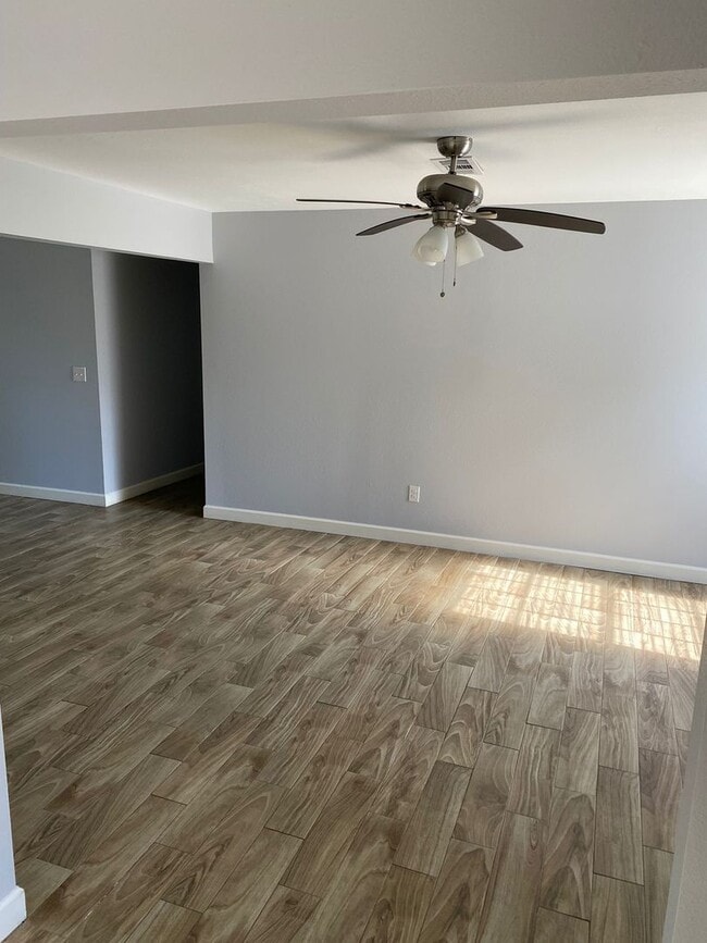 Building Photo - Gorgeous all renovated Home in Sour Lake, TX!