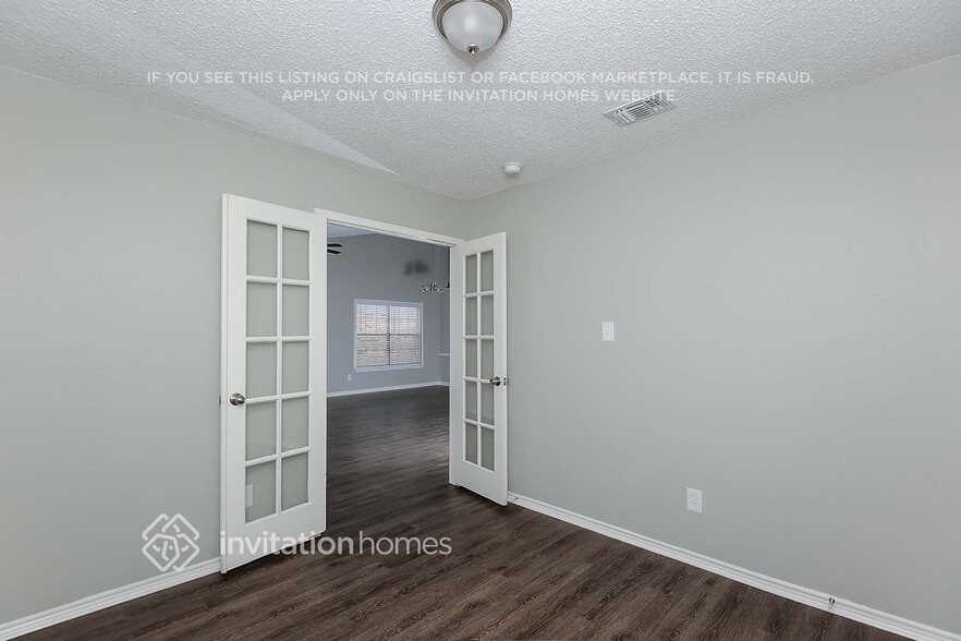 Building Photo - 3707 Seville Ln