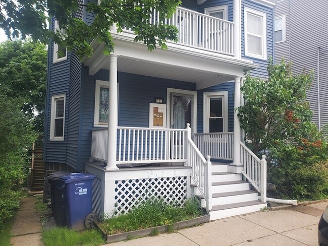 Building Photo - 56 Percival St